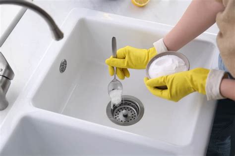 How to Clean Kitchen Sink with Baking Soda: A Comprehensive Guide